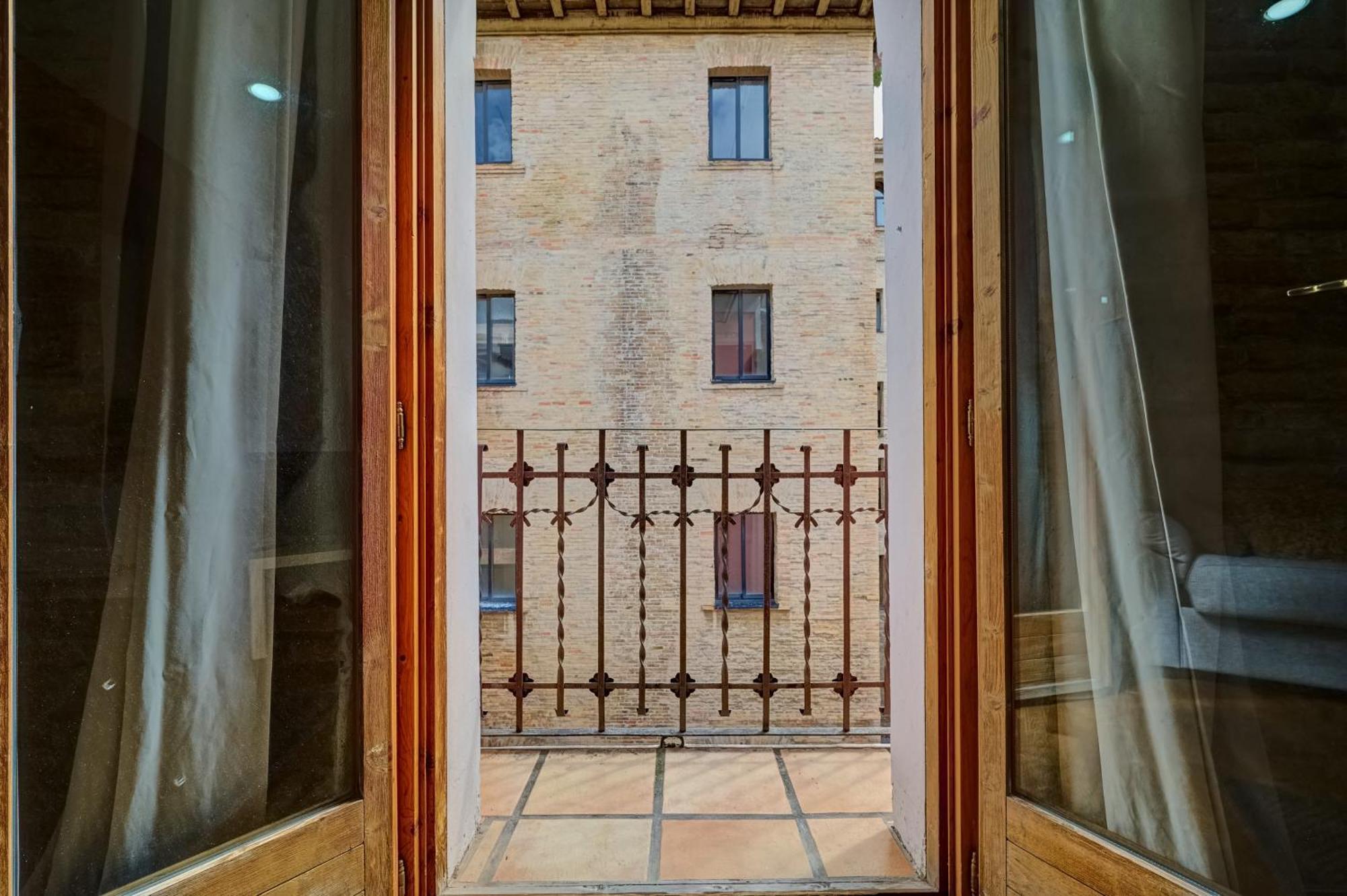 Casa Ana Mari II By Clabao Appartement Pamplona Buitenkant foto